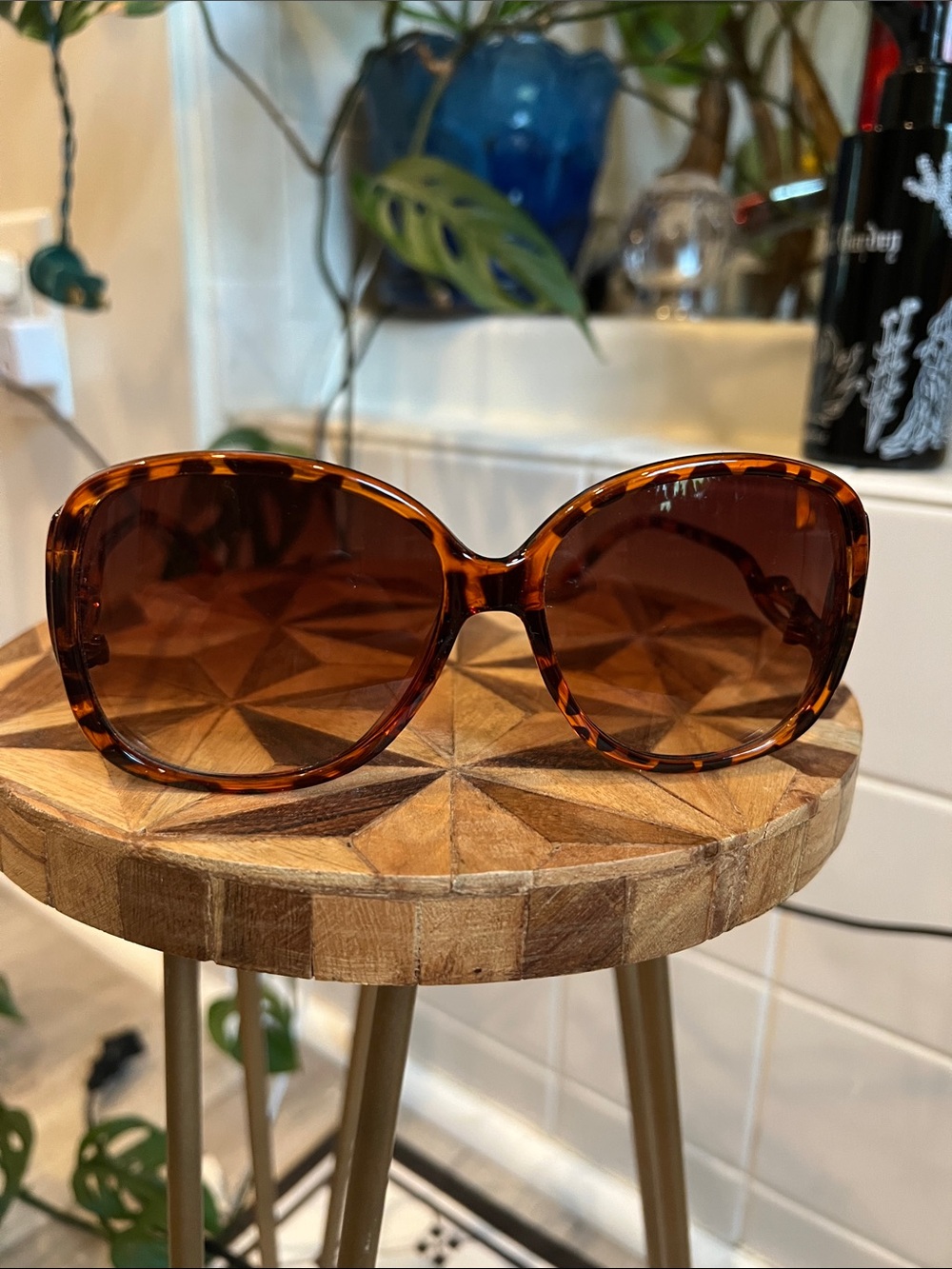 Free People giant vintage sage oversized square boho sunglasses tortoise